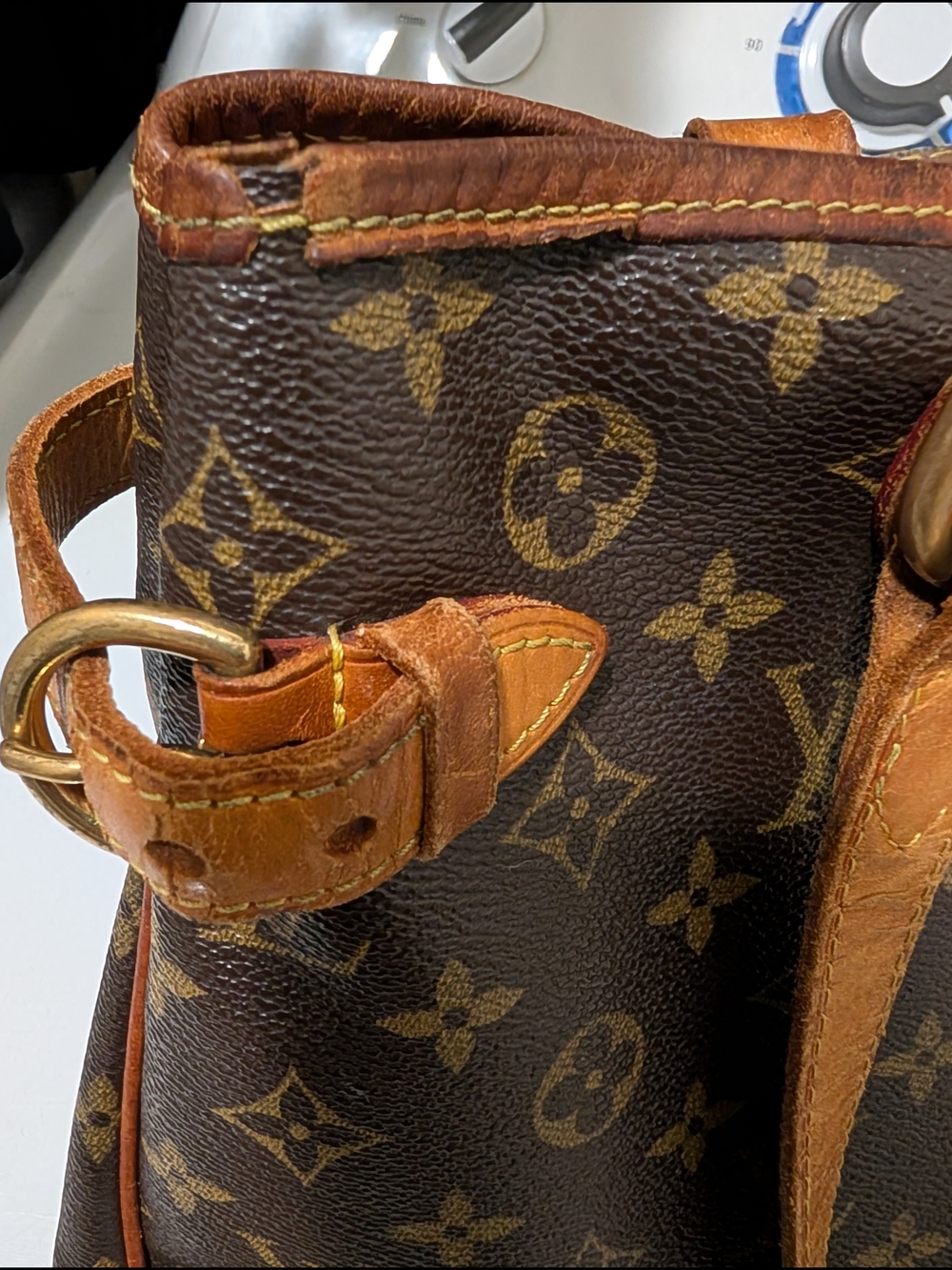 Louis Vuitton Monogram Canvas Batignolles Horizontal Bag - Picture 16 of 16